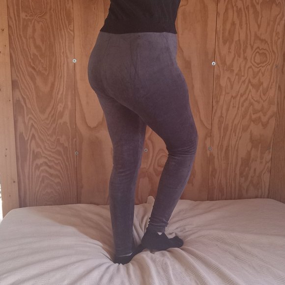 Felina Ultra-Luxe Velour Leggings - Picture 3 of 5